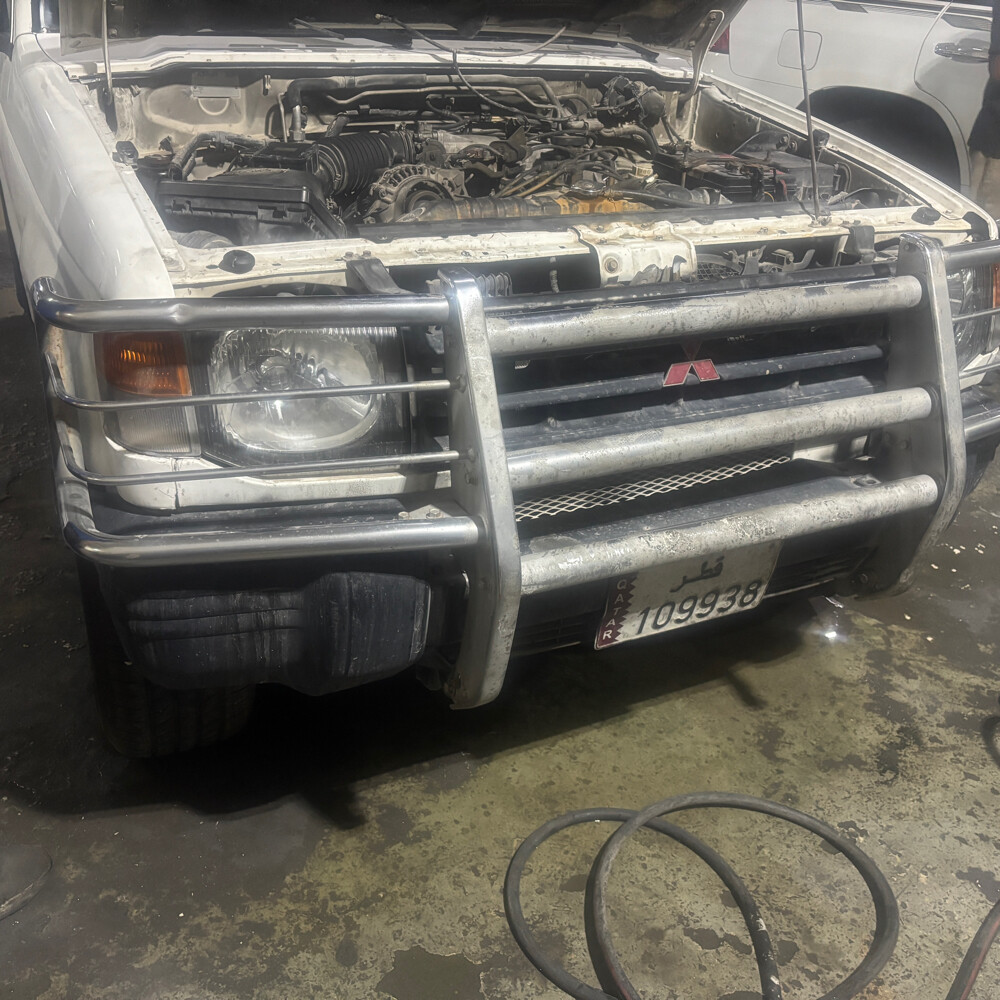Mitsubishi Pajero - 3