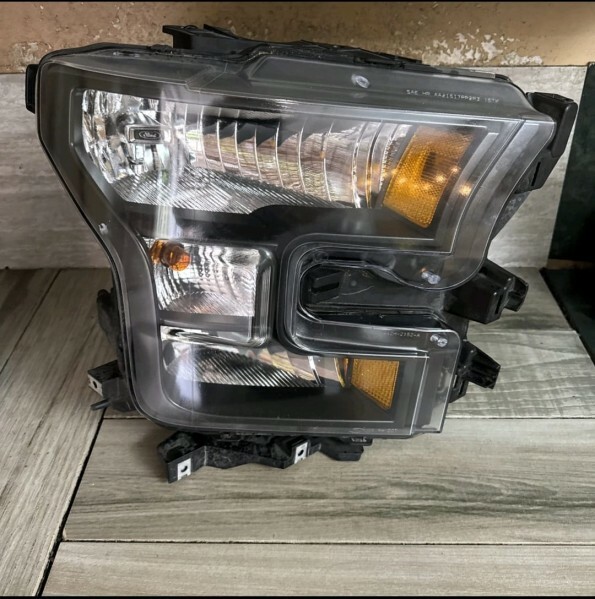 ford f150 2017 fx4 headlight - 1