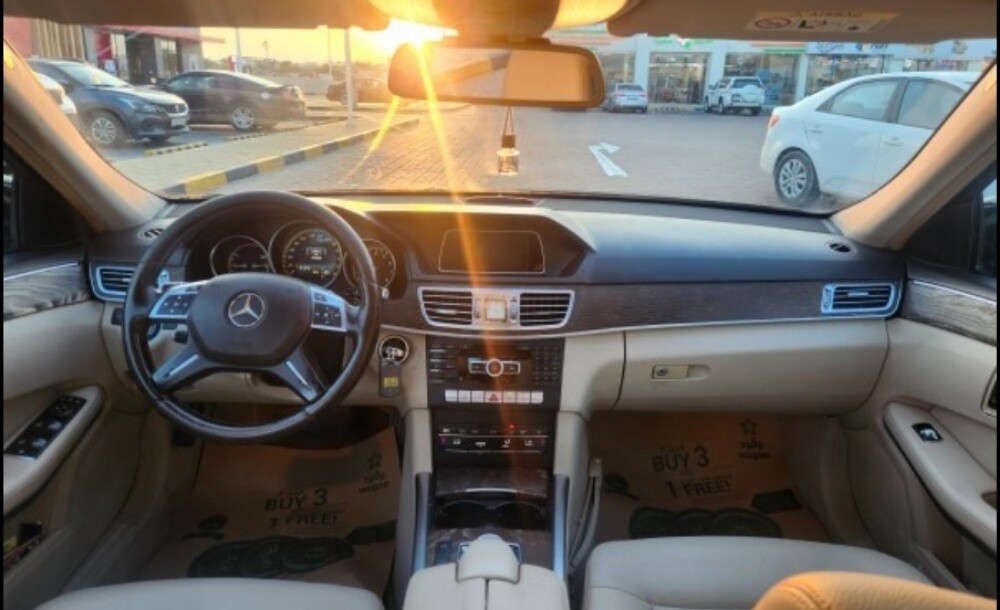 Mercedes e200 2015 — photo 9 for sale in Qatar