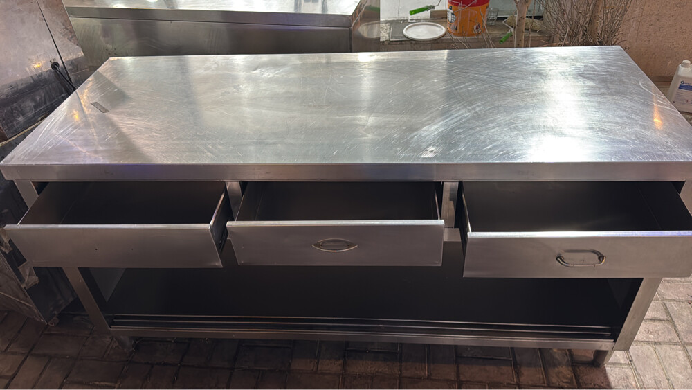 Steel table - 3