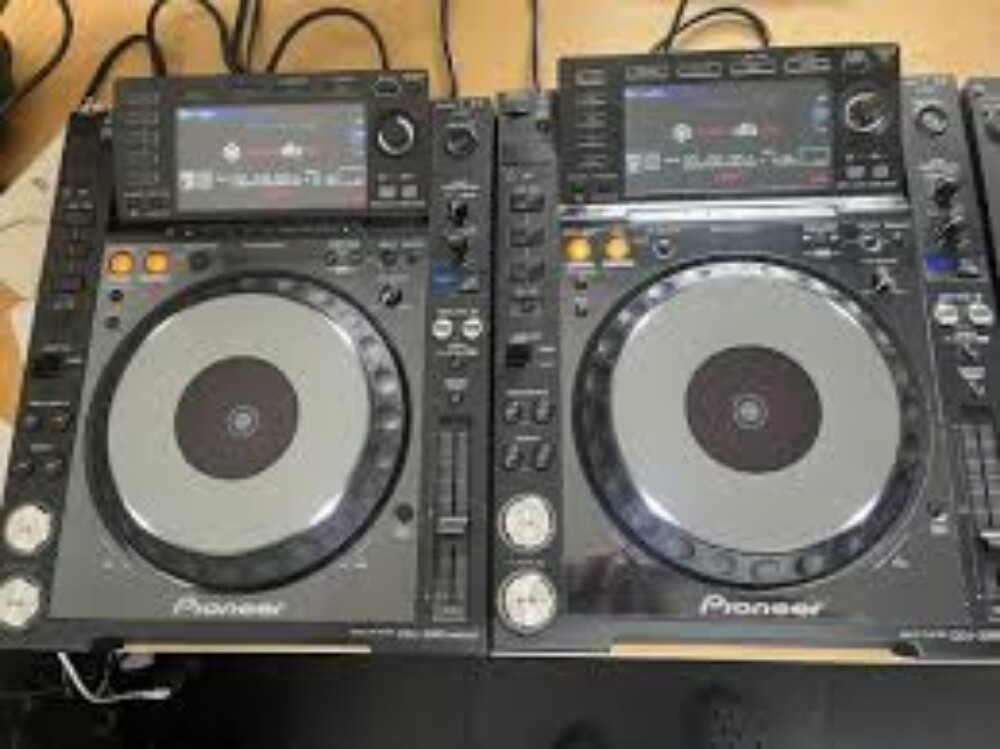 CDJs2000nx2 - 2