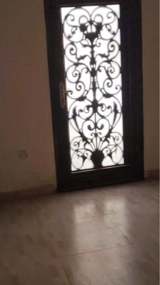 للبيع 4 فلل مؤجرة - 8