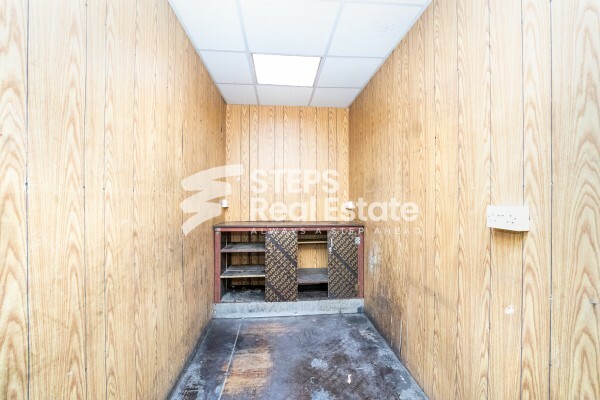 Spacious Warehouse with Office - 14