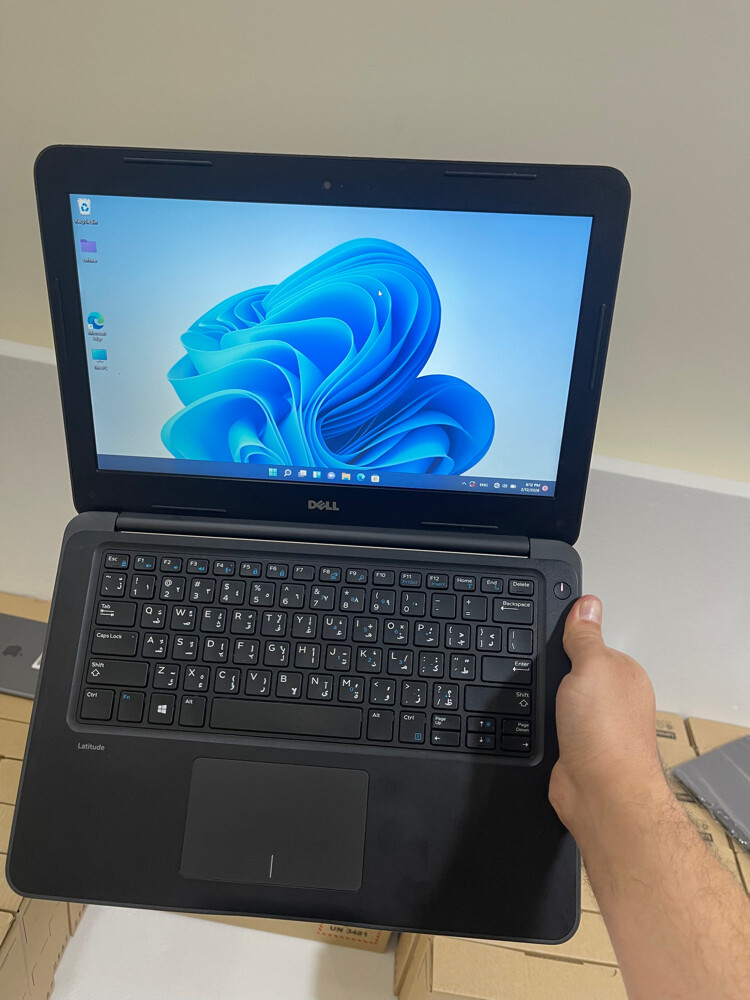 لابتوب ديل3380 كور اي5 الجيل 7 - 7