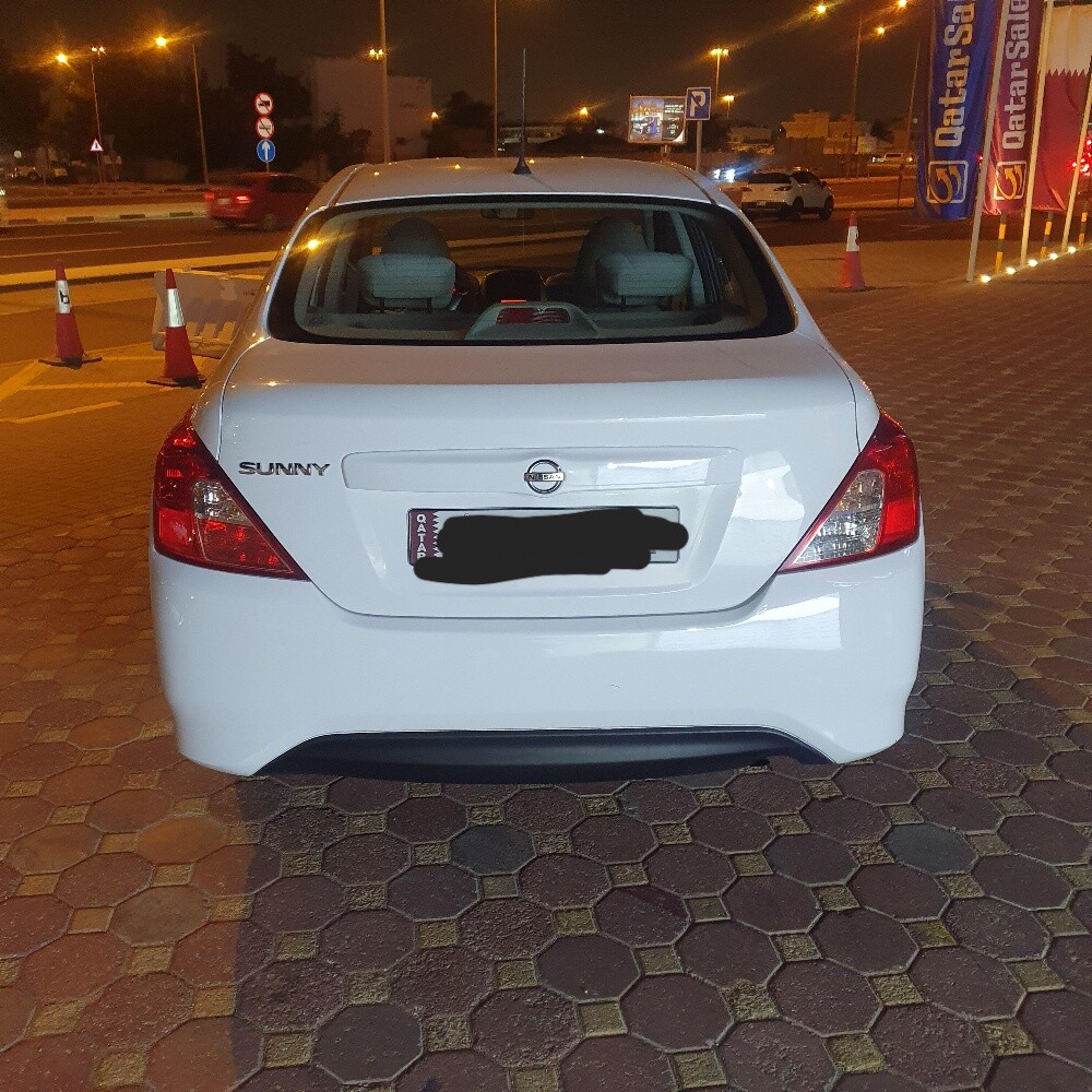 Nissan sunny 2023 - 6