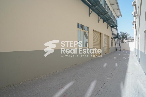 Strategic 170sqm Warehouse - 13