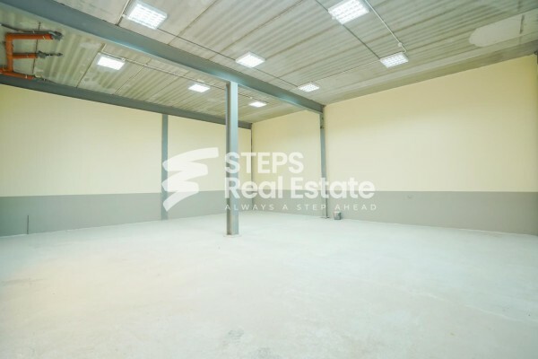 Strategic 170sqm Warehouse - 4