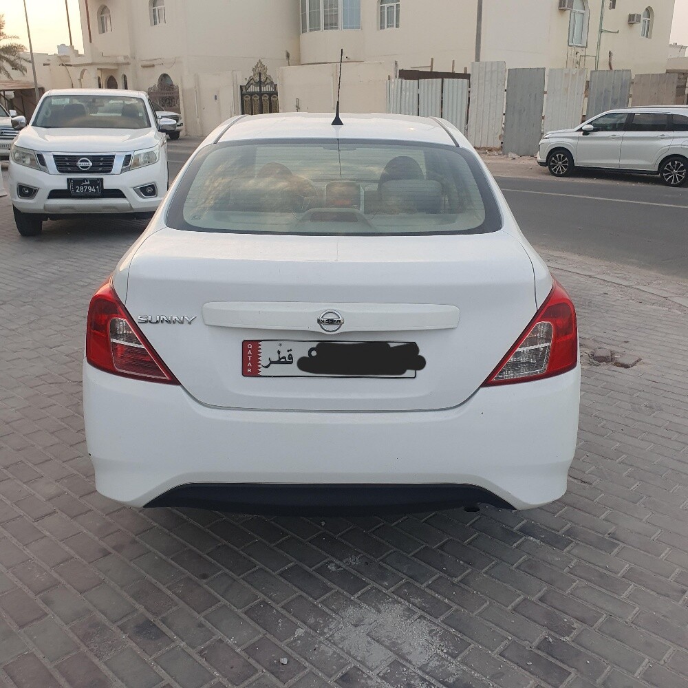 Nissan sunny 2023 - 6