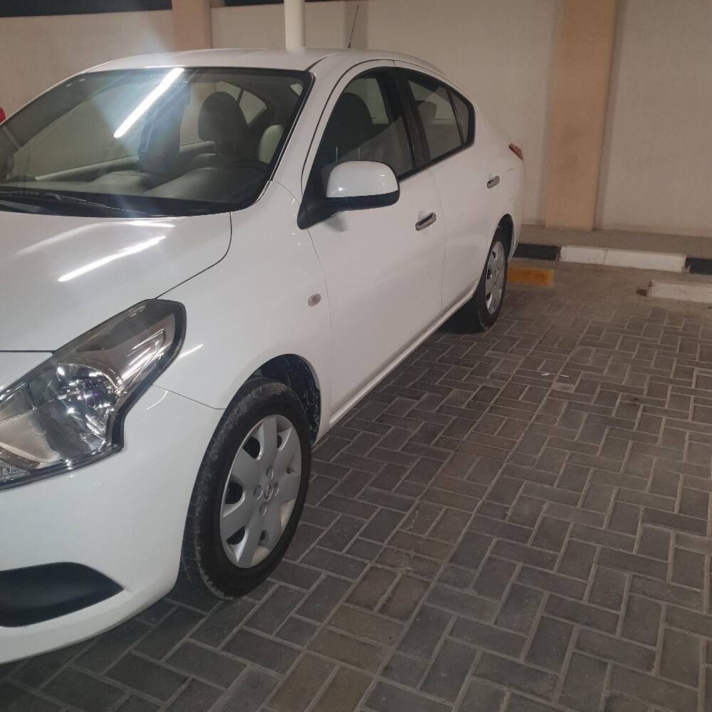 Nissan sunny 2023 - 3