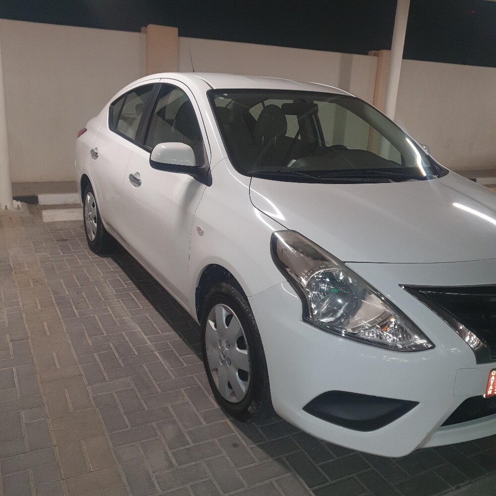 Nissan sunny 2023 - 2
