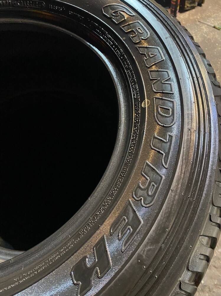 265/65/17" Dunlop brand - 7