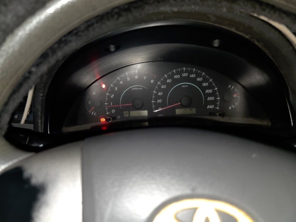 Low KM, 2009 — photo 10 for sale in Qatar