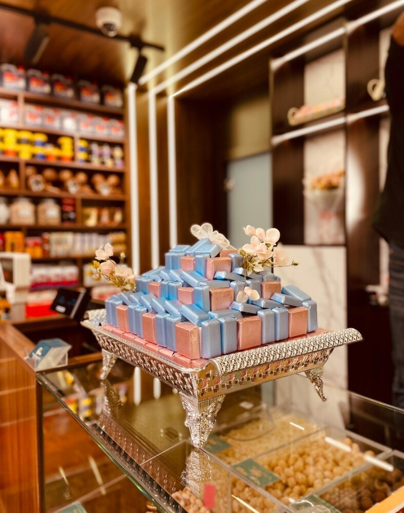 علبة شوكولاتة فاخرة - 1