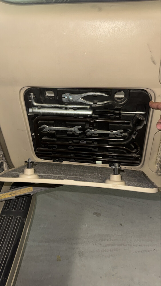 Prado very good condition  - 10