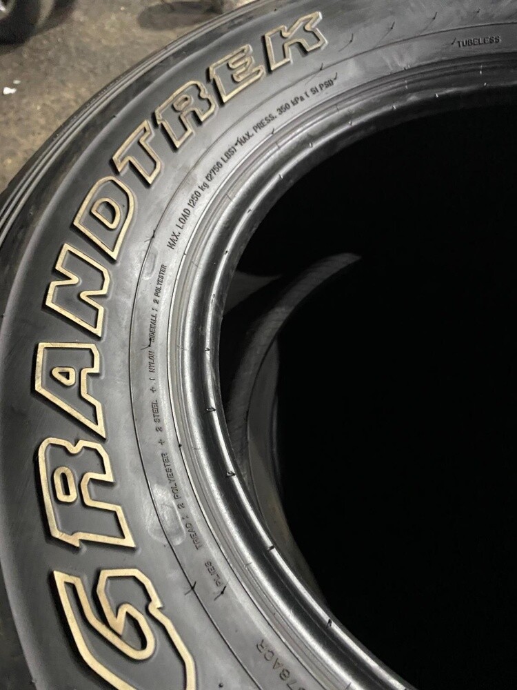 285/65/17" Dunlop brand tire - 4