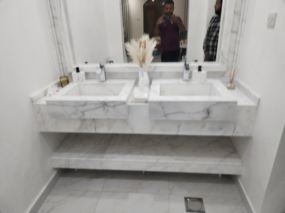 Marble sinks, stairs, floors, tab - 10
