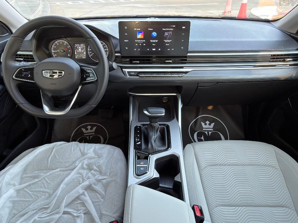 Geely Emgrand 2026 — photo 8 for sale in Qatar