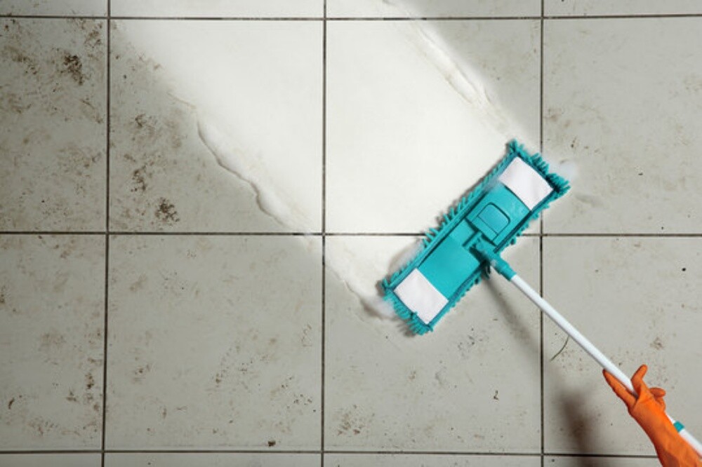 s a cleaner service... - 3