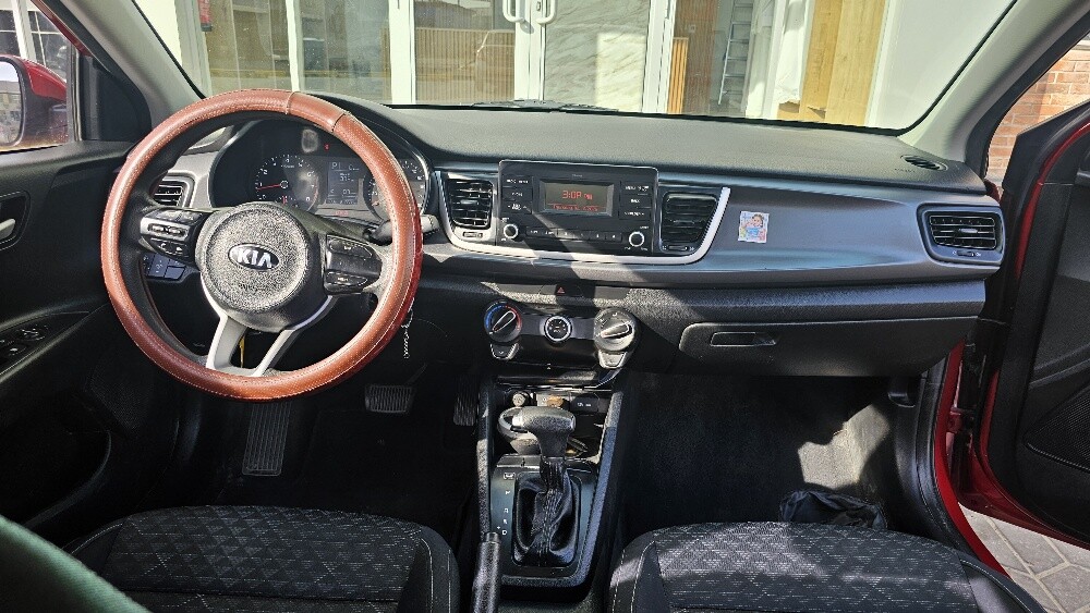Kia rio — photo 6 for sale in Qatar