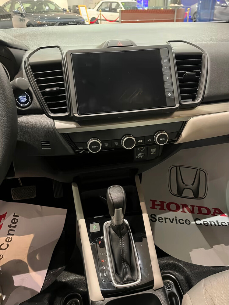 TRAVEL RENT A CAR - 9