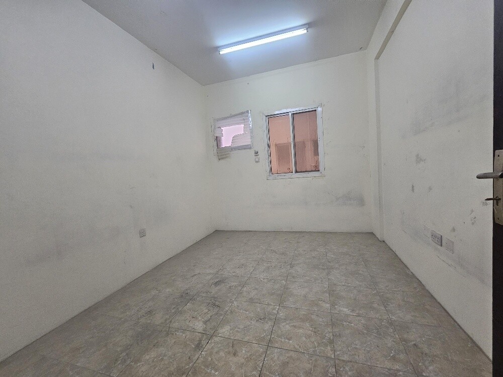 Workers' accommodation with 200 r - 5