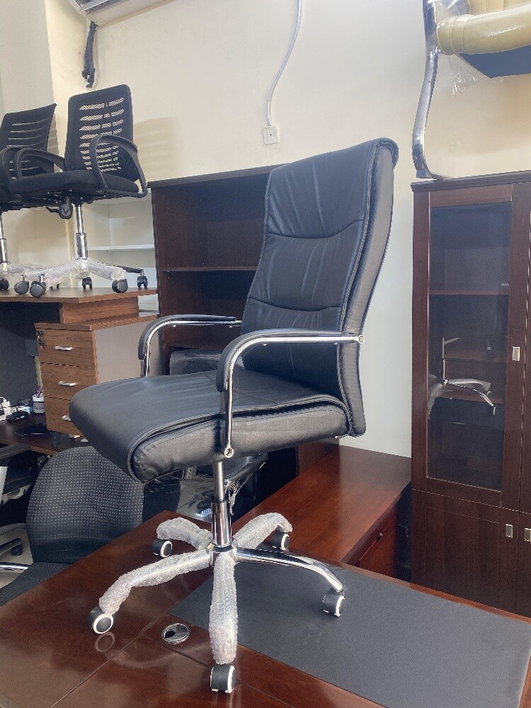 Used office furniture 55457916 - 18