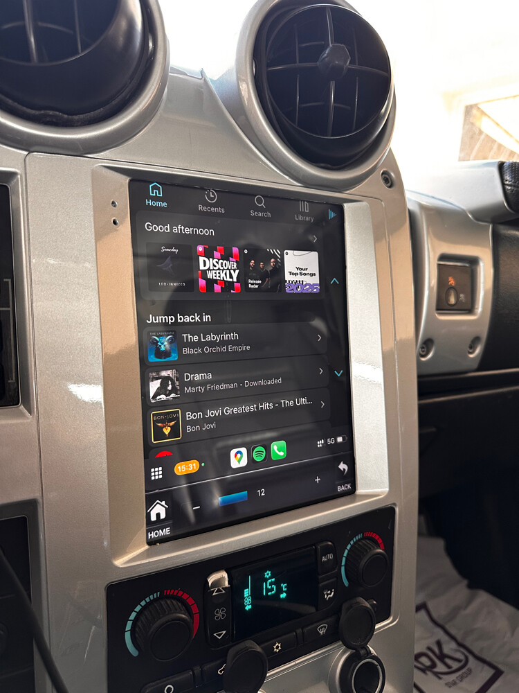 Hummer H2 Touchscreen 11” - 7
