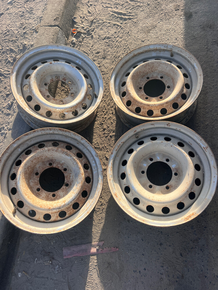 scarps and sparparts - 4