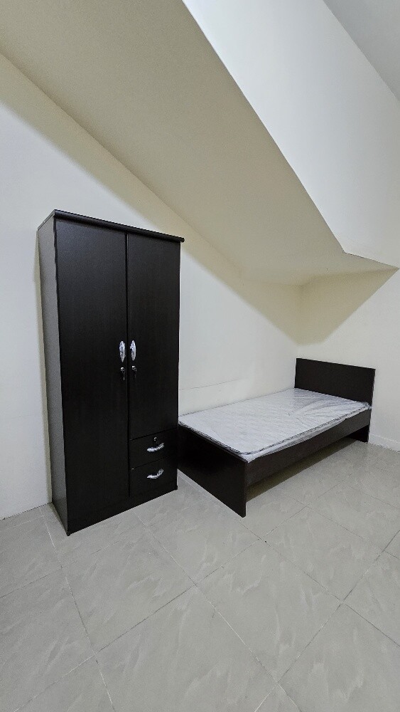Bed And Mattress - 6