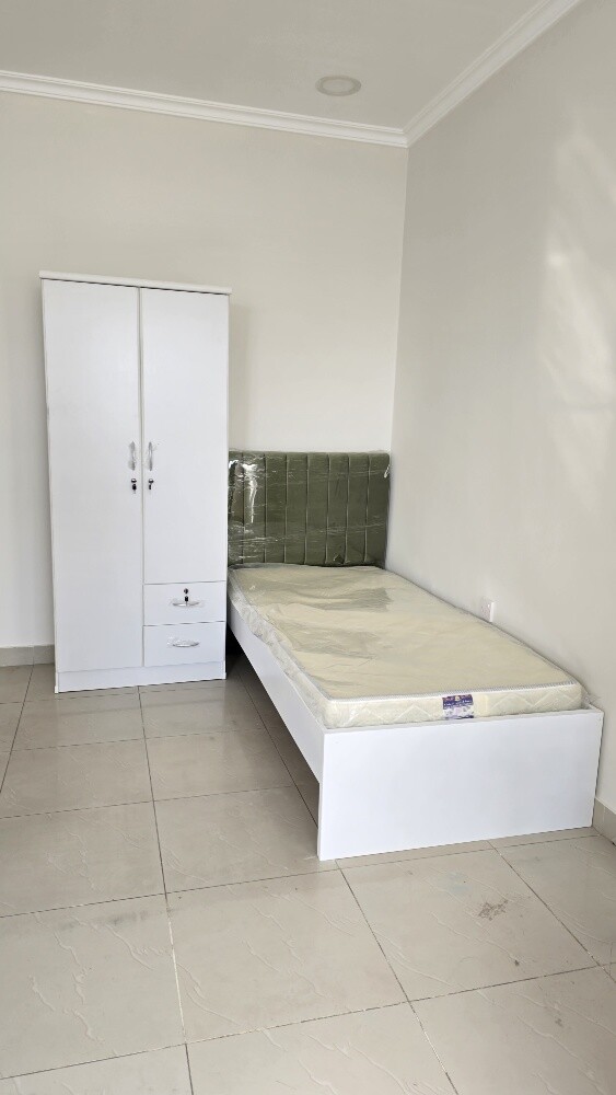 Bed And Mattress - 5