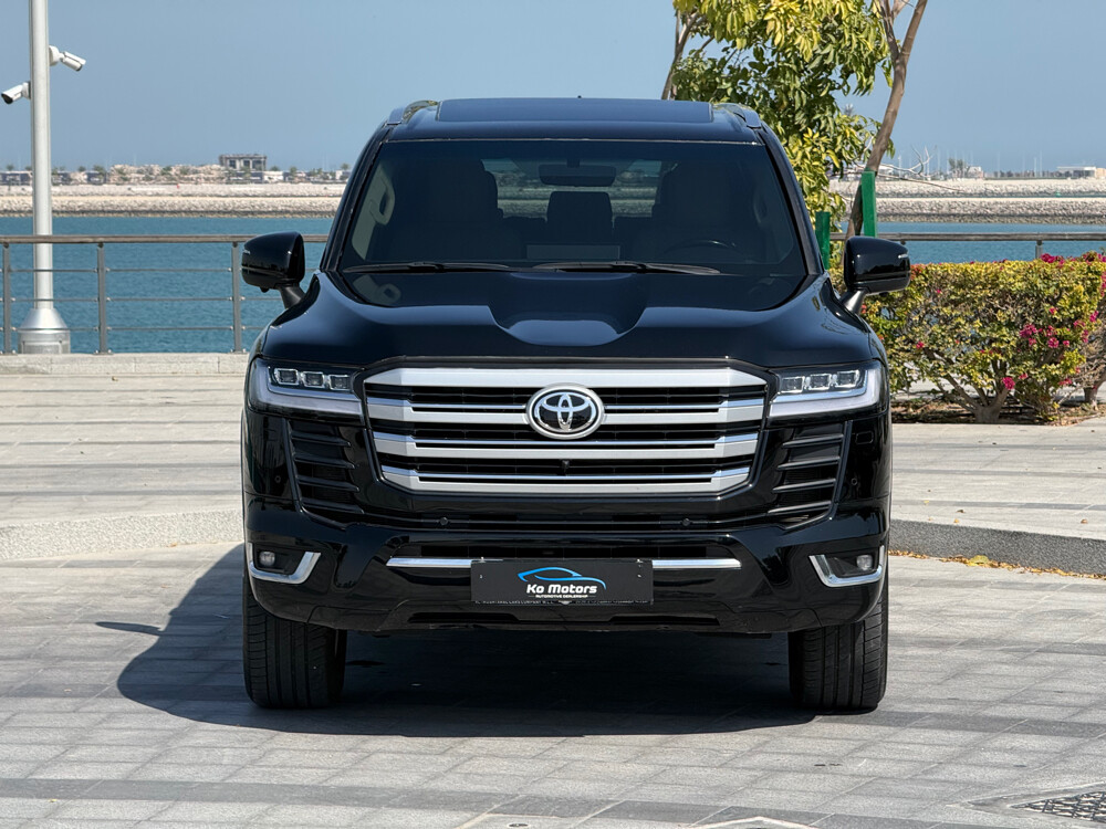 GXR twin turbo 2022 — photo 4 for sale in Qatar