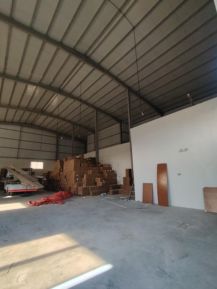 Store In Old Berkat 1000M - 2