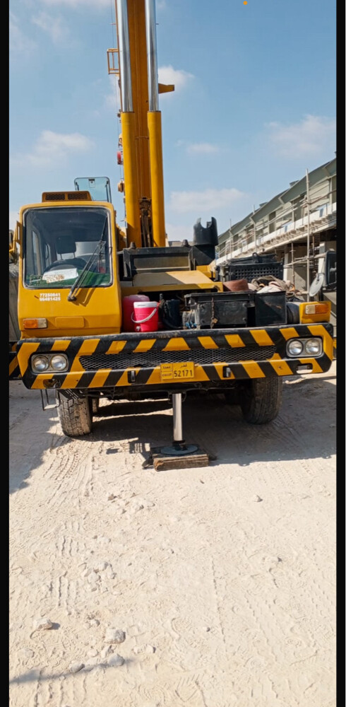 kato 100 ton crane for sell good h - 6