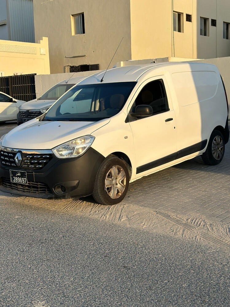 RENAULT DOKKE — photo 1 for sale in Qatar