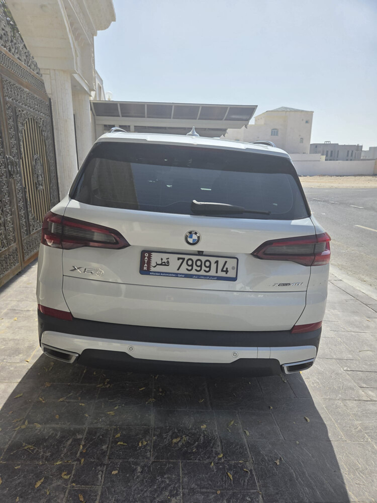 بي ام  - 5