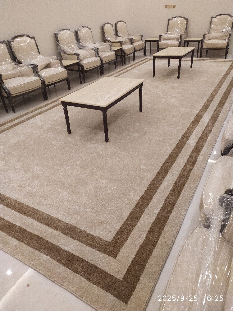 modern carpet AVN Gotham shop - 4