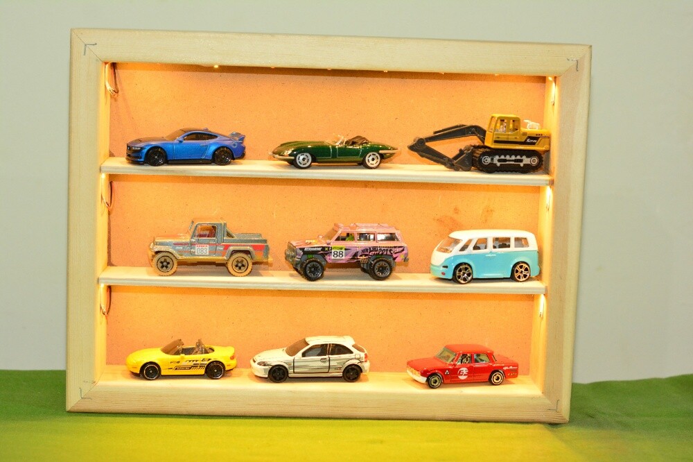 Hotwheels toy car display stand - 3