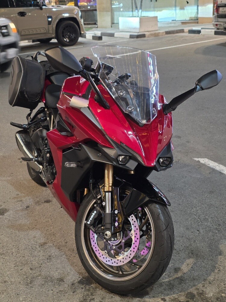 Suzuki GSX-S 1000 GT - 12
