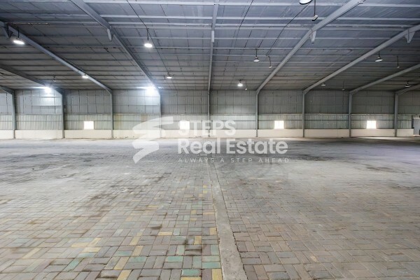 Warehouse with Ground Floor - 10