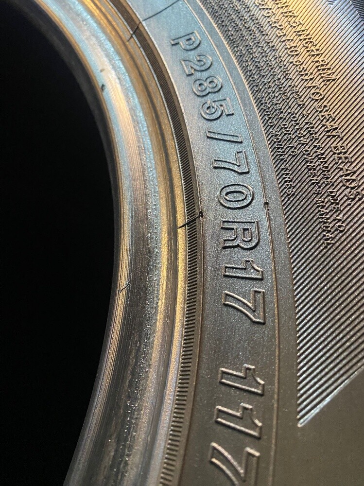 285/70/17 - 6