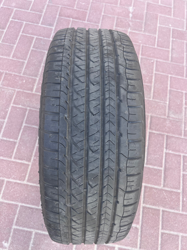 2 Tyres Goodyear 255/60R17 - 3