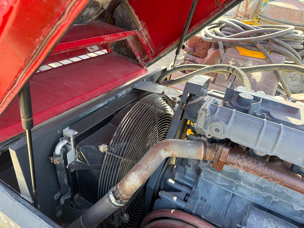 Air compressor  - 2