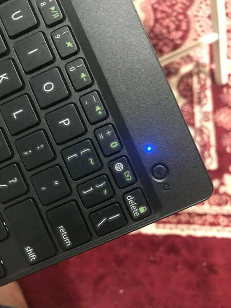 Moshi Versa Keyboard - 2