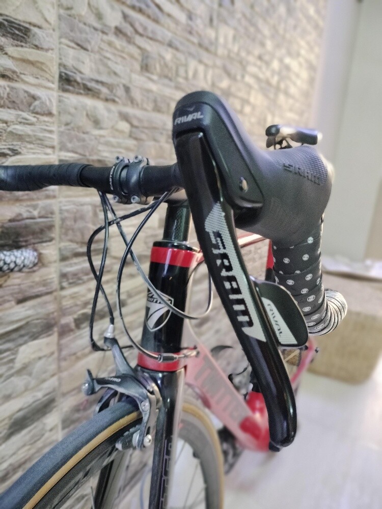 Twitter t10 pro aero road bike - 2
