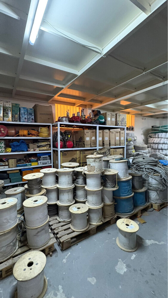 all machines new good condition  - 16