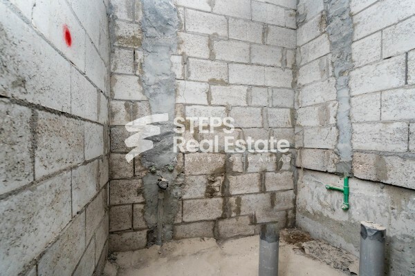 محل تجاري جديد في موقع حيوي - 4