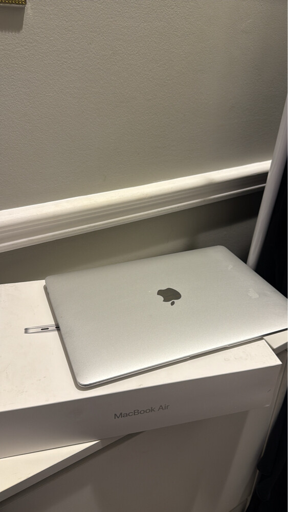 MacBook Air 13” 2018 - 3