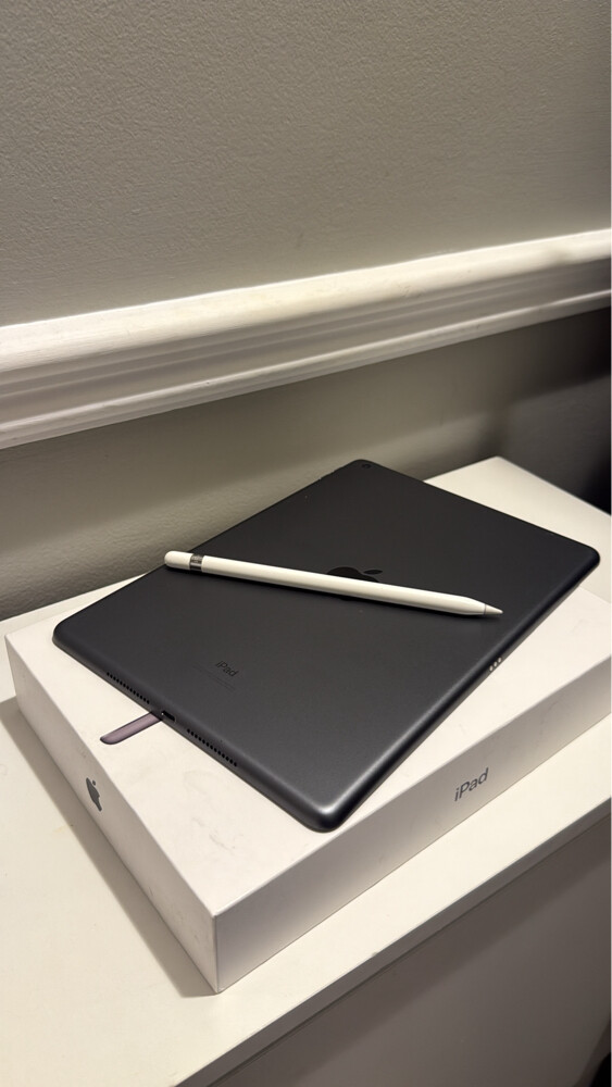 ipad 7th gen - 1
