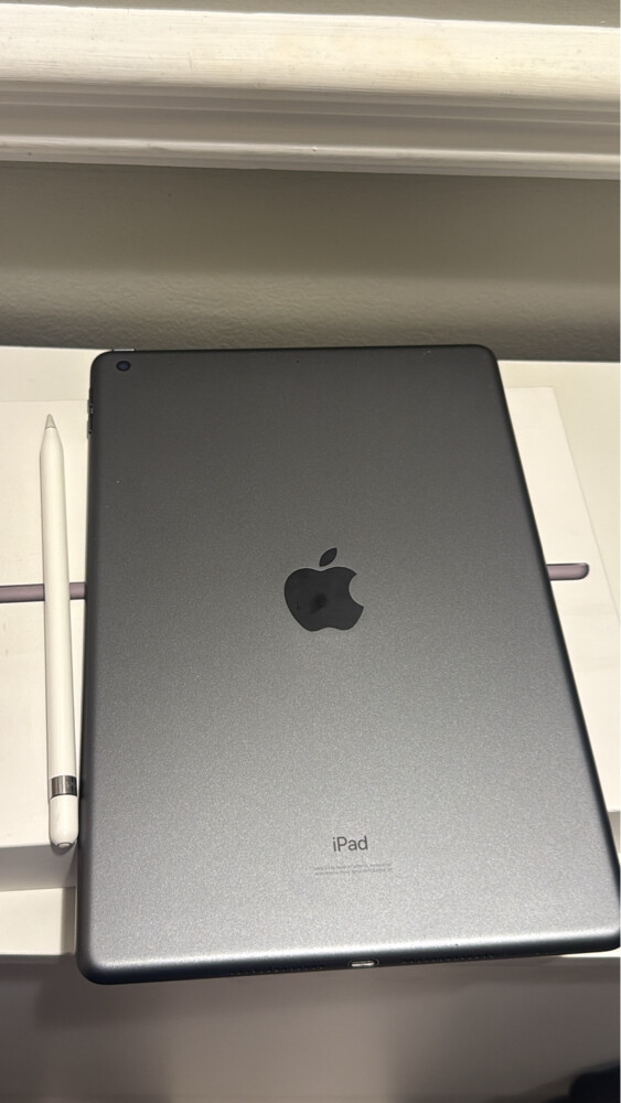 ipad 7th gen - 2
