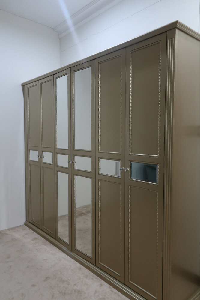 wardrobe - 1